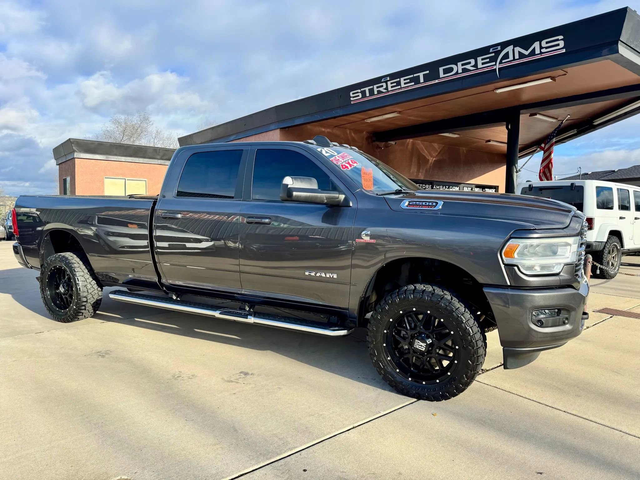 Used 2020 RAM 2500 Big Horn w/ Level 2 Equipment Group image 1