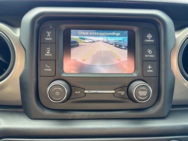 Used 2021 Jeep Gladiator Sport AWD/4WD image 13