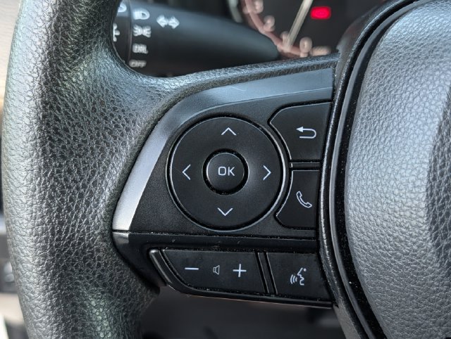 Certified 2025 Toyota RAV4 LE AWD/4WD image 19