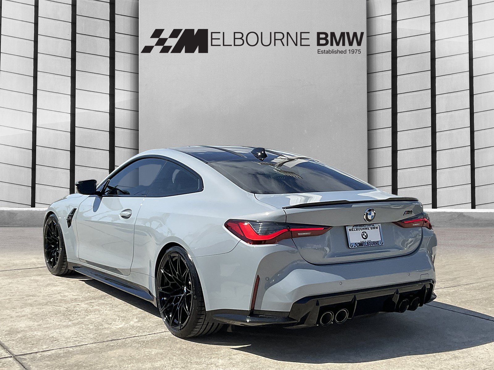 Used 2022 BMW M4 Competition w/ Executive Package RWD image 6