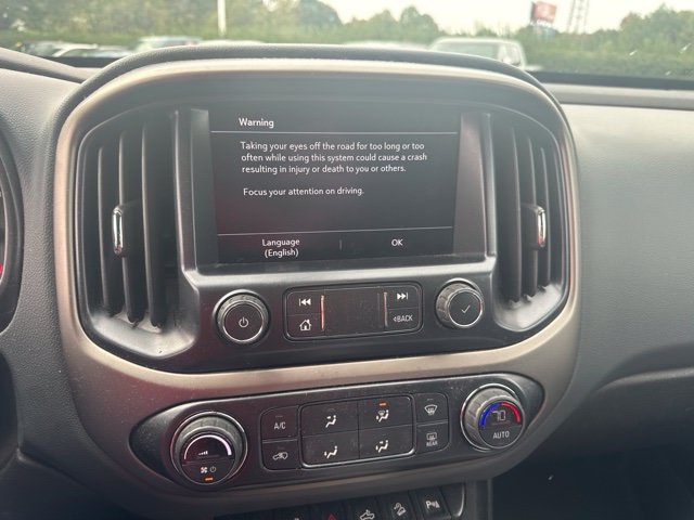 Used 2019 Chevrolet Colorado Z71 AWD/4WD image 12