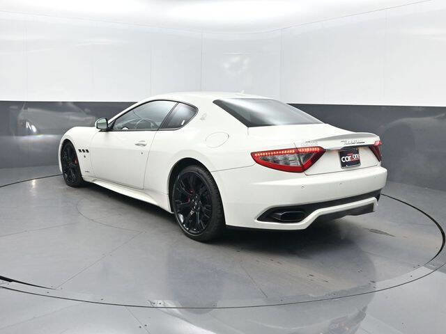 Used 2016 Maserati GranTurismo Sport image 3