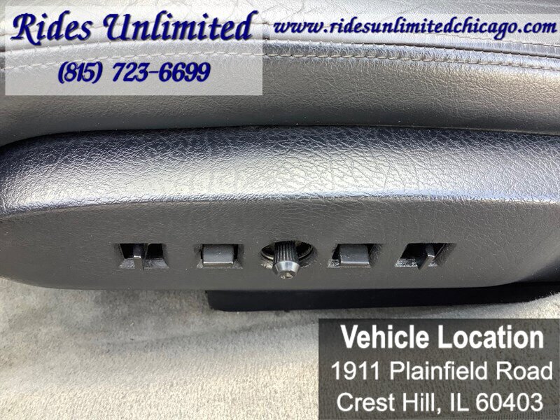 Used 1990 Cadillac Allante FWD image 10