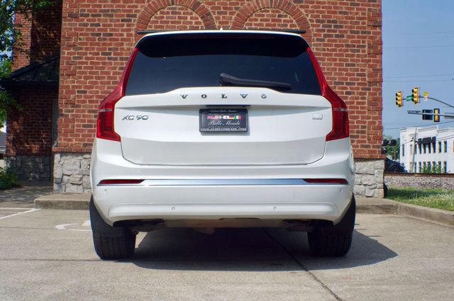 Used 2023 Volvo XC90 T8 Ultimate AWD/4WD image 6