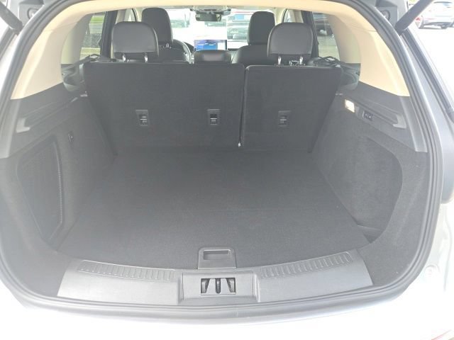 Certified 2024 Lincoln Corsair AWD w/ Equipment Group 101A image 14