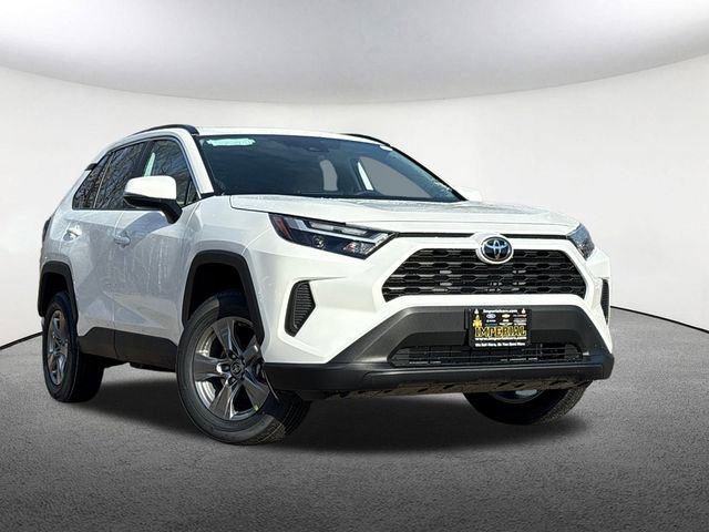 New 2025 Toyota RAV4 XLE image 2