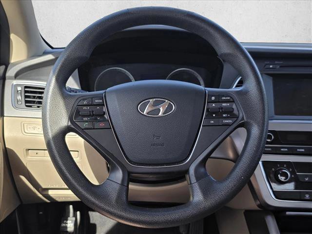 Used 2016 Hyundai Sonata SE image 18