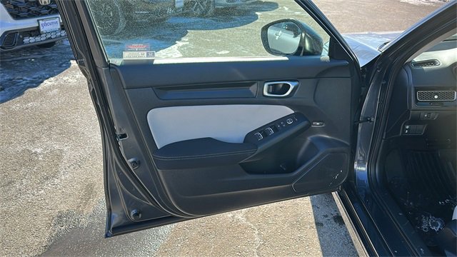 Used 2023 Honda Civic LX image 8