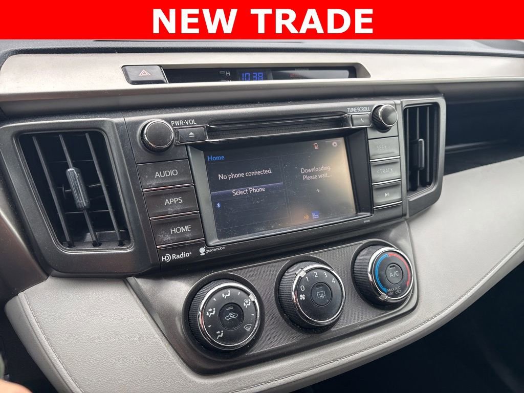 Used 2015 Toyota RAV4 LE image 4