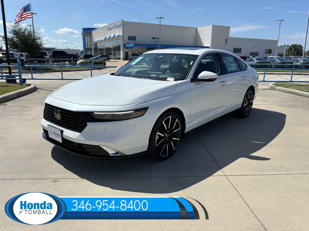 New 2026 Honda Accord Hybrid Touring image 3