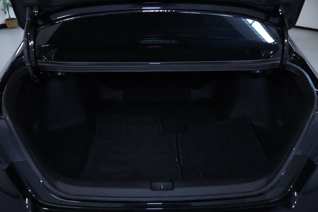 Used 2024 Honda Accord EX image 16
