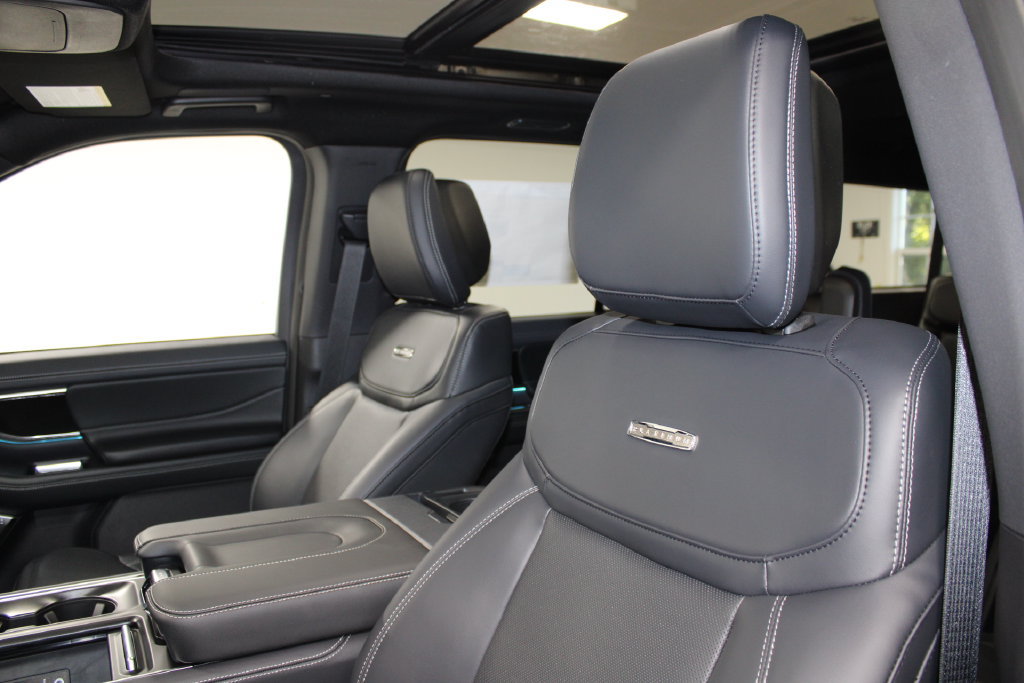 New 2027 Ford Expedition Max Platinum w/ Stealth Performance Package AWD/4WD image 12