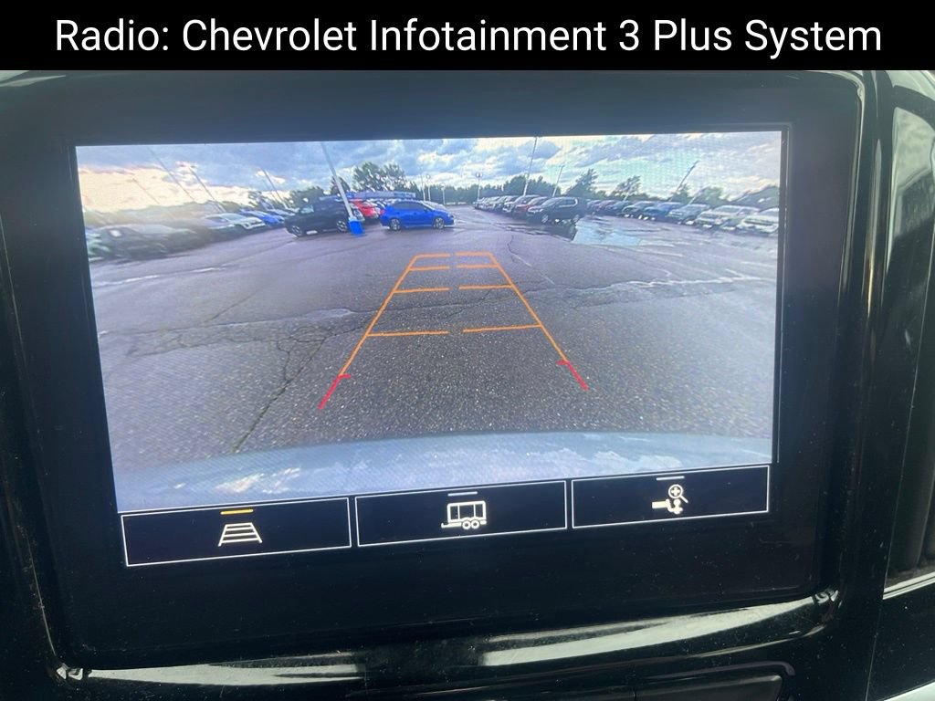 Used 2023 Chevrolet Traverse LT FWD image 17