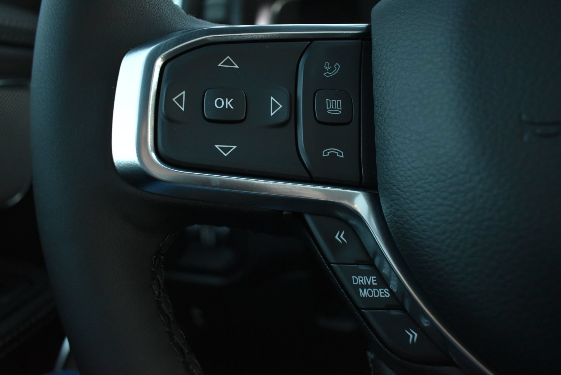 New 2026 RAM 1500 Laramie AWD/4WD image 22