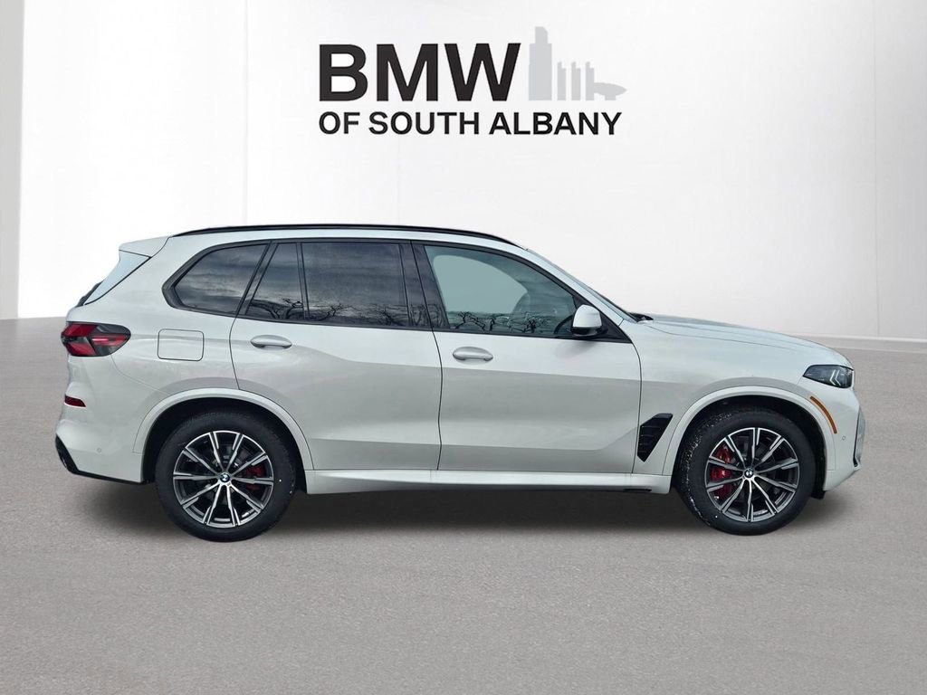 New 2026 BMW X5 xDrive40i w/ M Sport Package image 7
