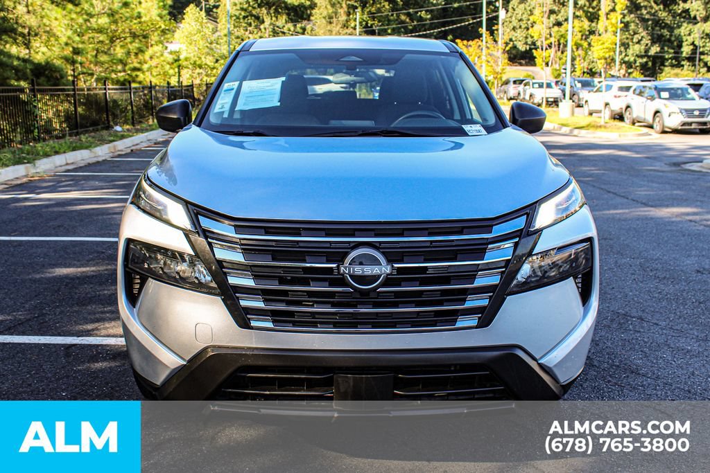 Used 2024 Nissan Rogue S FWD image 9