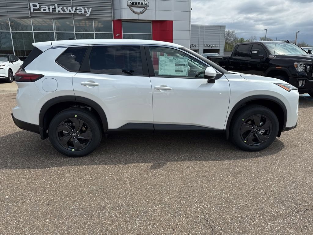 New 2026 Nissan Rogue SV image 8