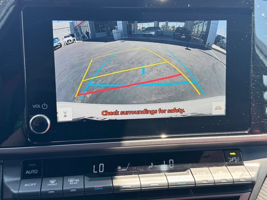 Certified 2025 Toyota Camry SE FWD image 30