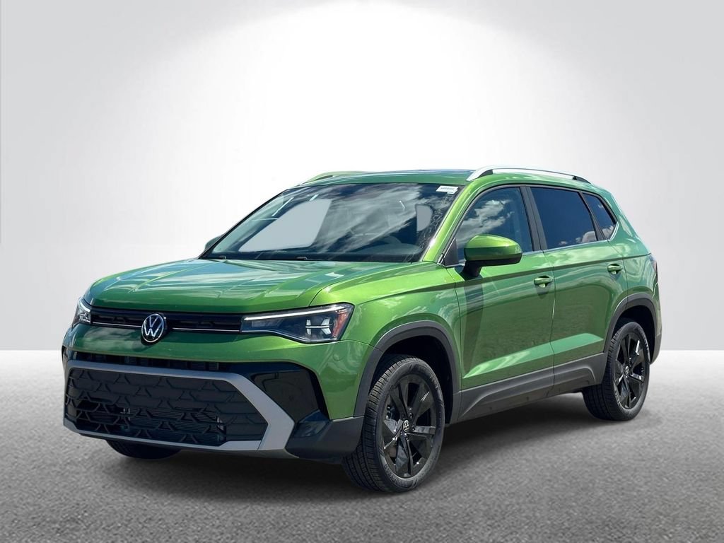 New 2026 Volkswagen Taos SE FWD image 1