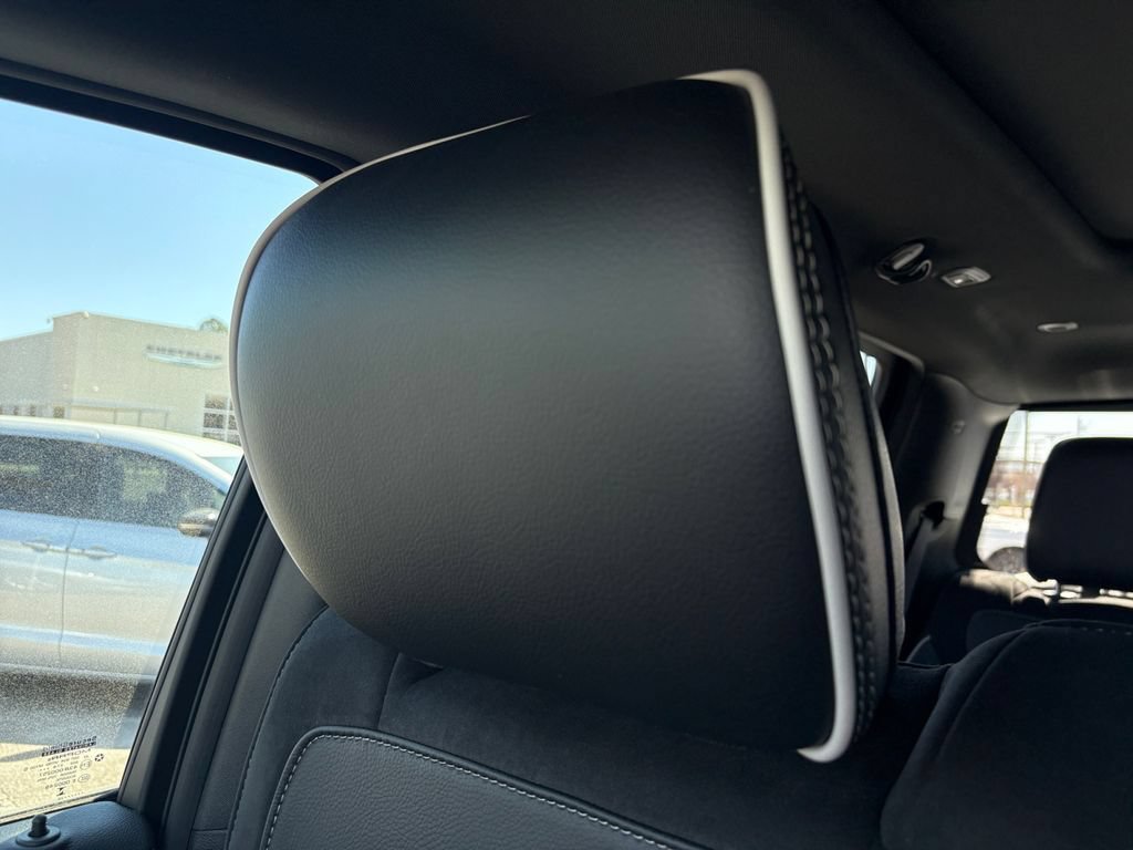 New 2026 RAM 1500 Laramie w/ Night Edition AWD/4WD image 12