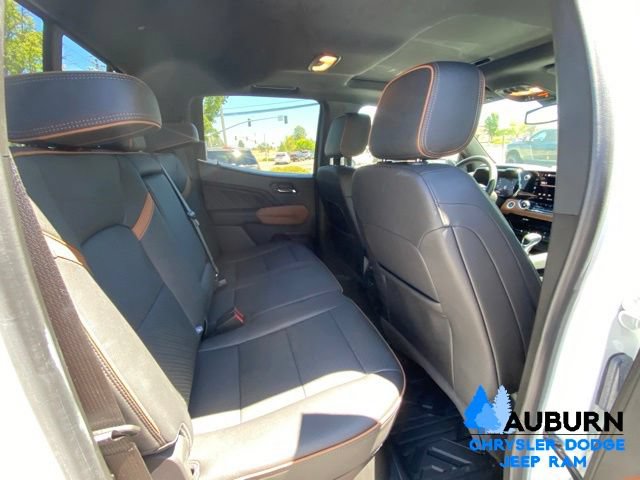 Used 2023 GMC Canyon AT4 w/ AT4 Premium Package AWD/4WD image 15