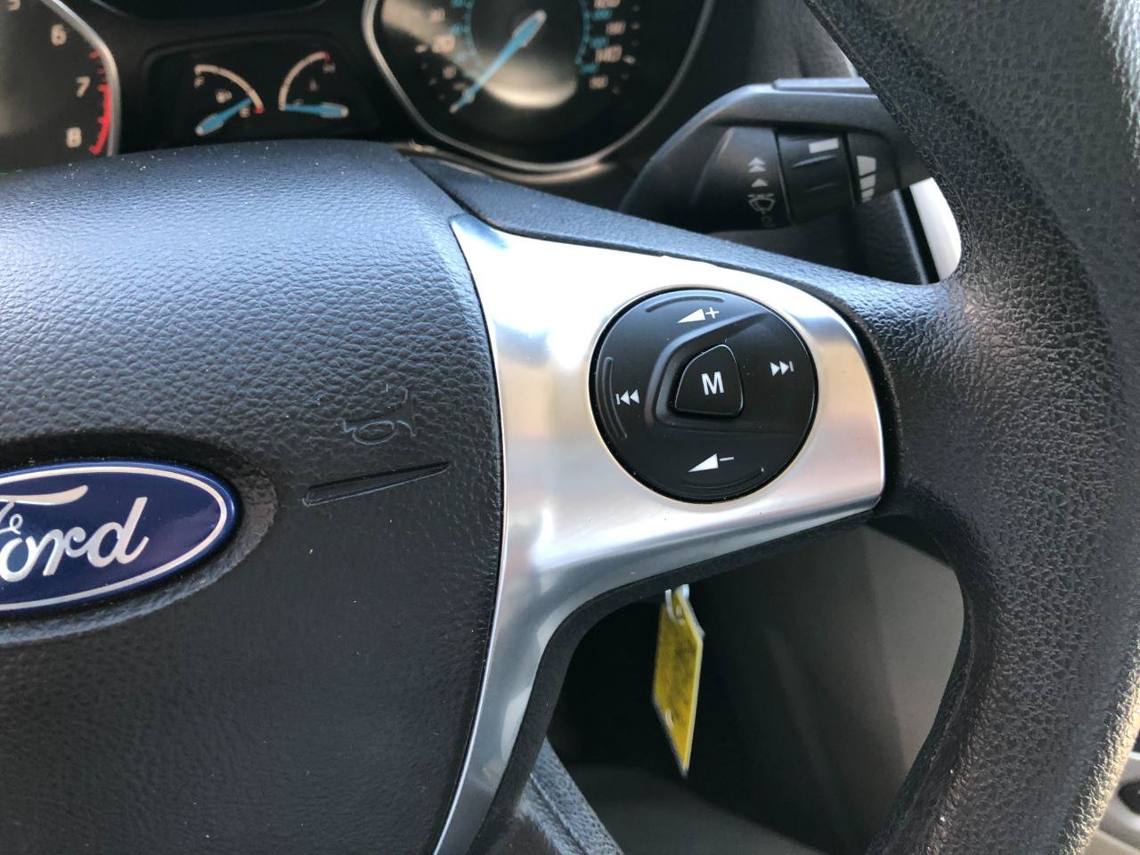 Used 2012 Ford Focus SE FWD image 14