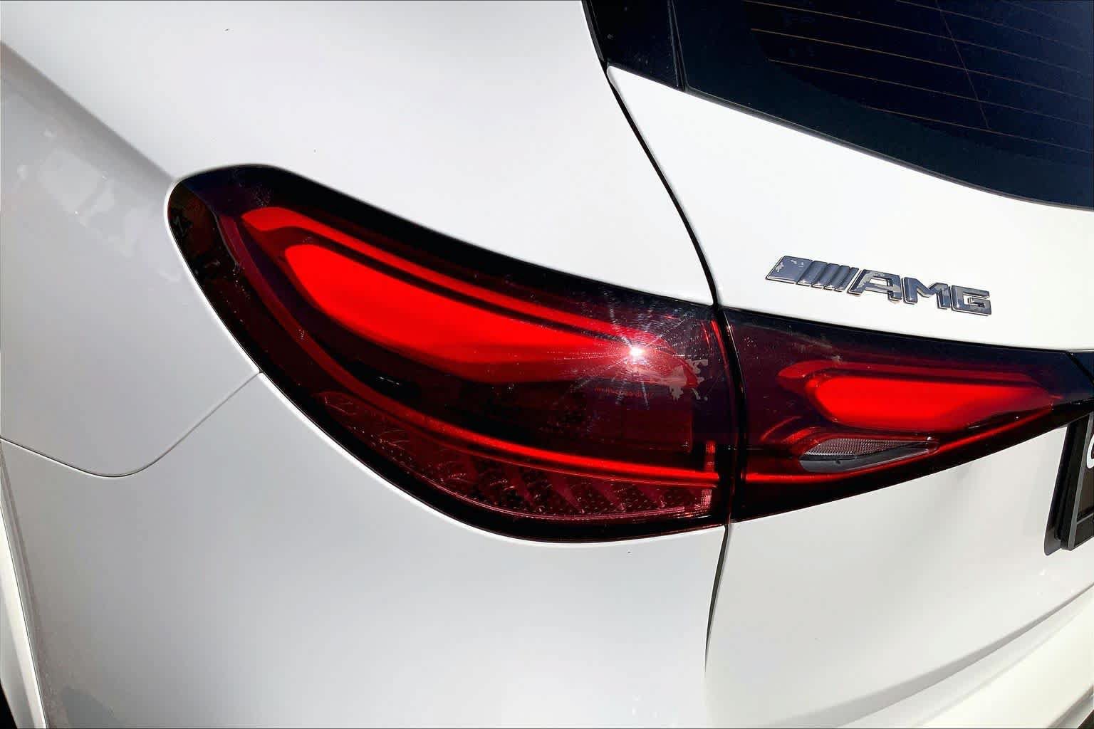 Used 2025 Mercedes-Benz GLC 43 AMG 4MATIC image 47