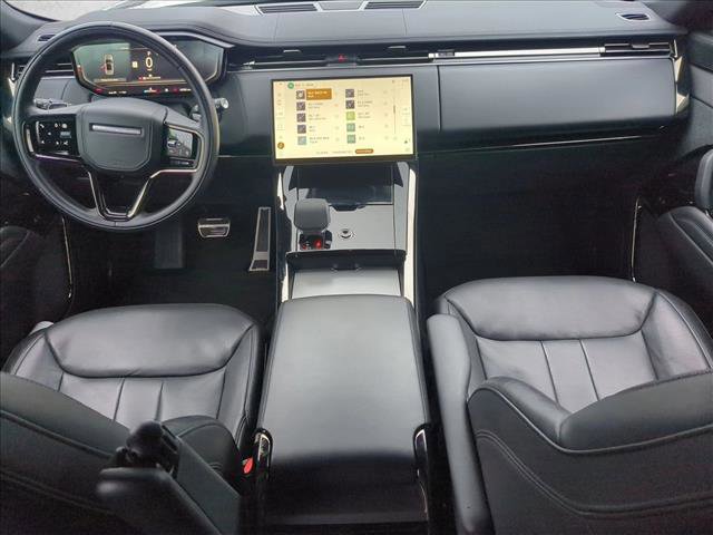 Used 2024 Land Rover Range Rover Sport Dynamic SE image 19