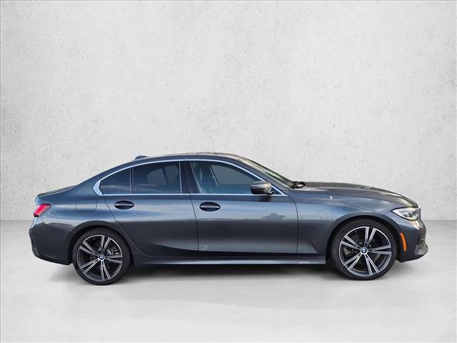 Used 2021 BMW 330i Sedan w/ Premium Package RWD image 4