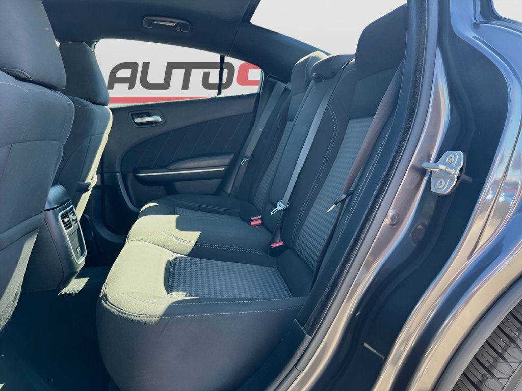 Used 2023 Dodge Charger SXT RWD image 23