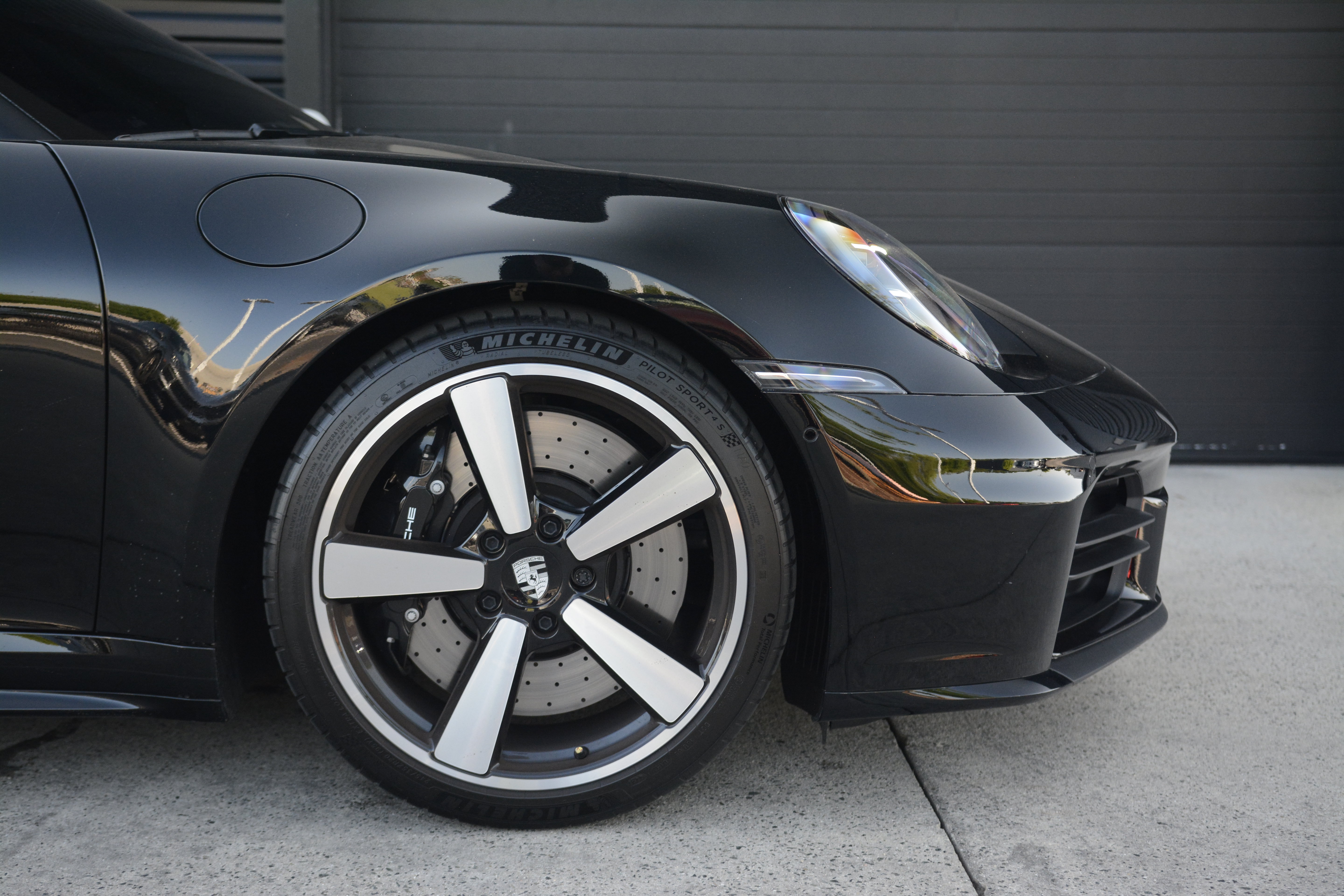 Certified 2025 Porsche 911 Carrera S RWD image 11