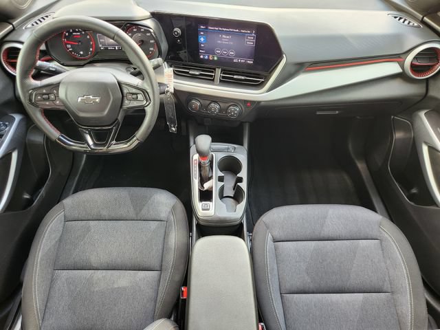Used 2024 Chevrolet Trax RS FWD image 26