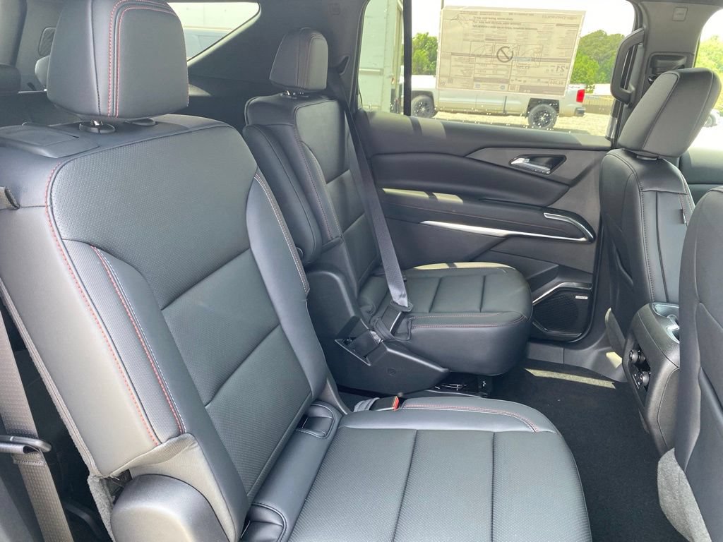 New 2026 Chevrolet Traverse Z71 w/ Enhanced Driving Package AWD/4WD image 21