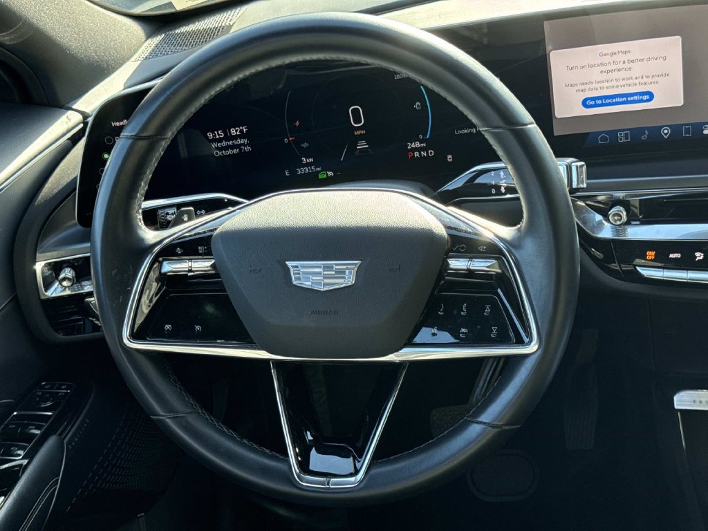 Used 2024 Cadillac Lyriq Tech RWD image 9