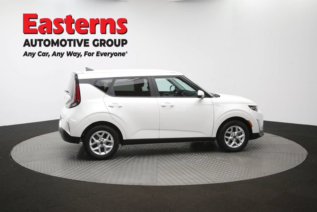 Used 2025 Kia Soul LX FWD image 42