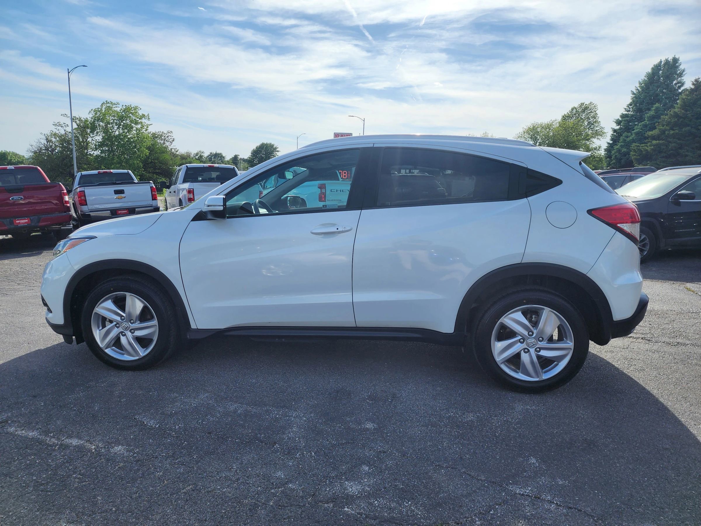 Used 2019 Honda HR-V EX image 4