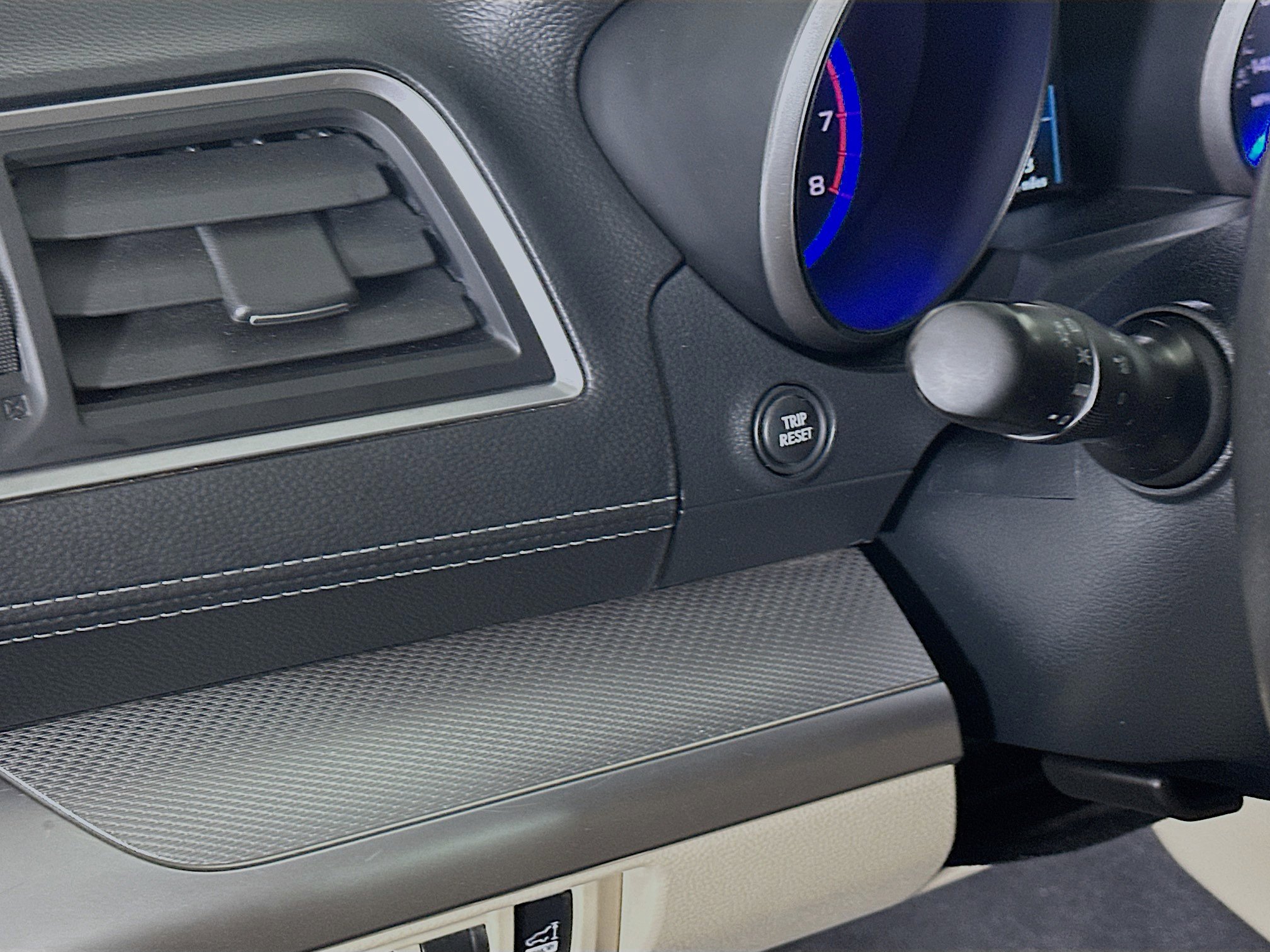 Used 2018 Subaru Outback 2.5i Premium image 17