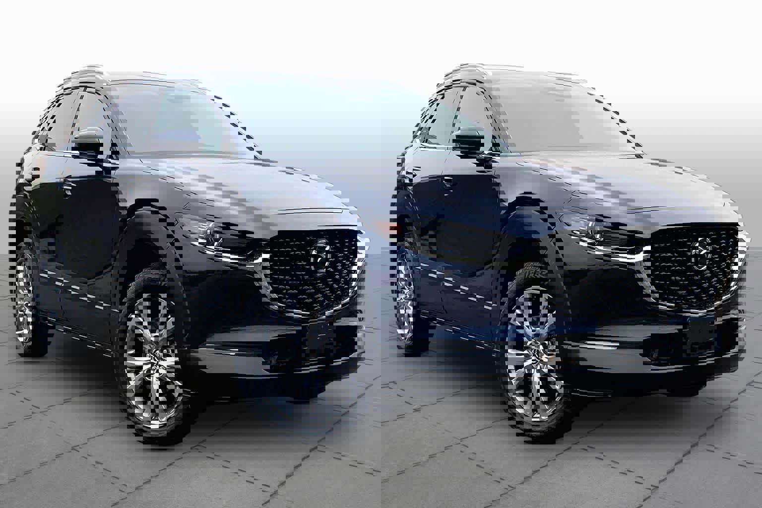 Certified 2025 MAZDA CX-30 AWD 2.5 S w/ Premium Package image 3