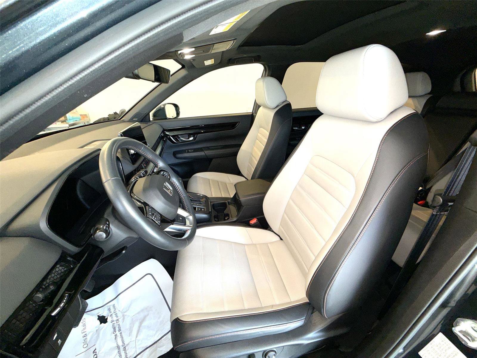 Used 2023 Honda CR-V Sport Touring image 13