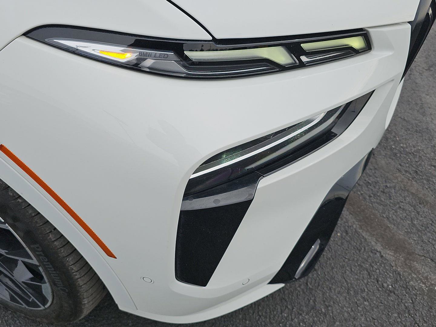 Used 2023 BMW X7 M60i w/ Executive Package image 37