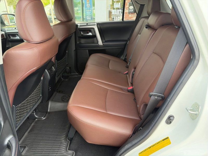 Used 2018 Toyota 4Runner Limited AWD/4WD image 12