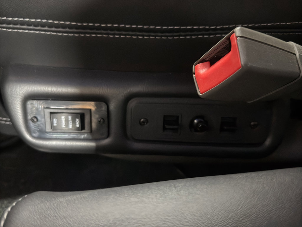 New 2025 Chevrolet Express 2500 w/ Driver Convenience Package image 57