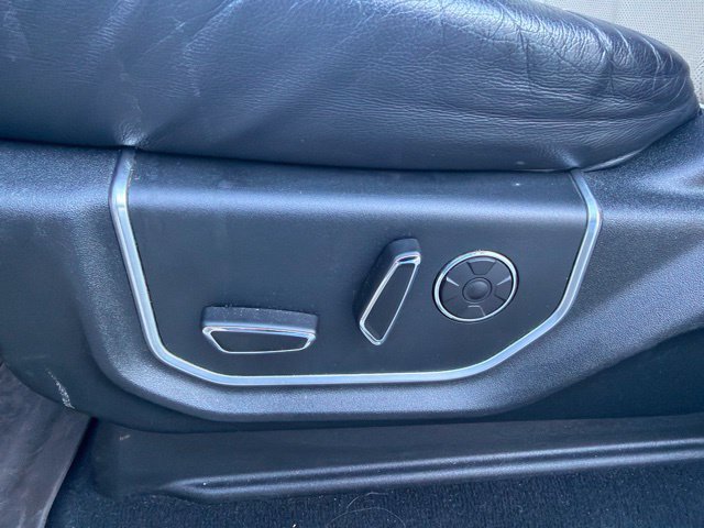 Used 2020 Ford F250 Limited AWD/4WD image 14