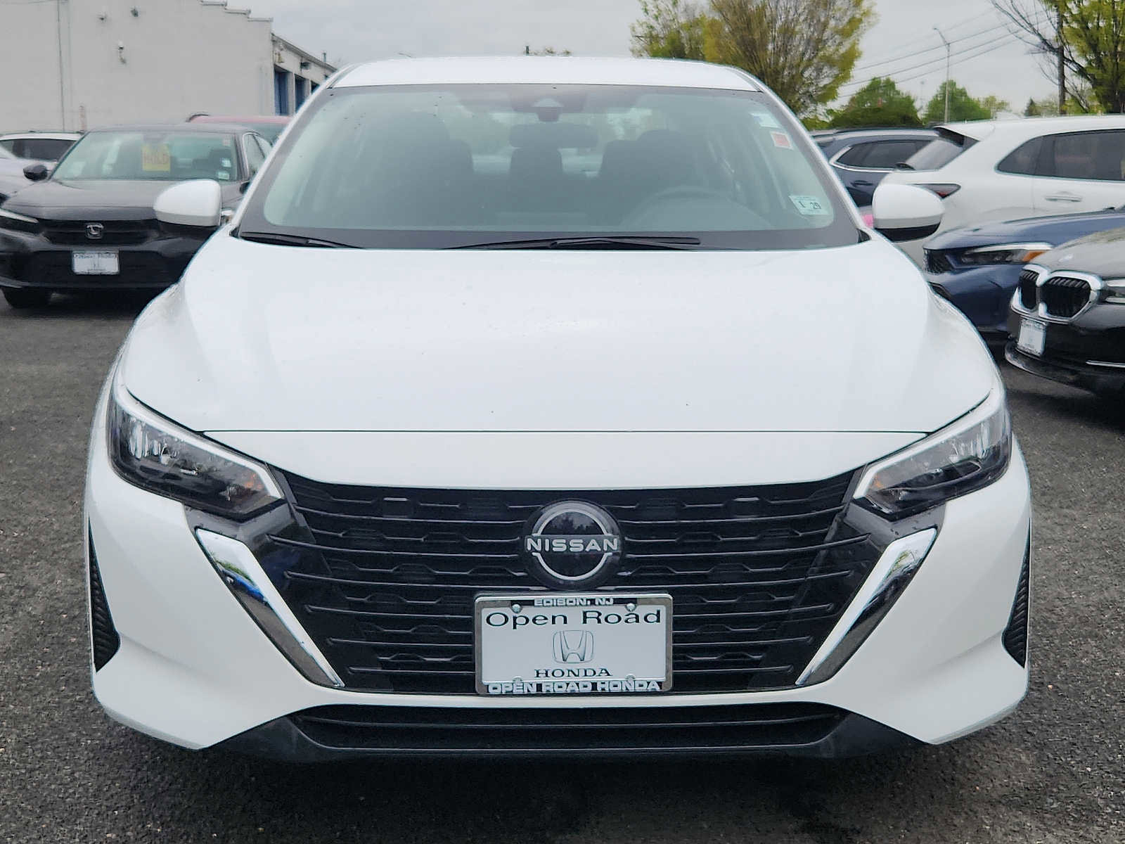 Used 2024 Nissan Sentra S FWD image 2