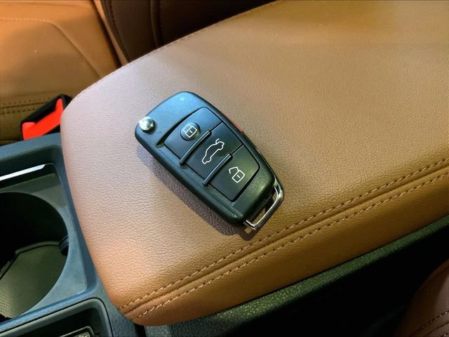 Certified 2025 Audi Q3 2.0T Premium w/ Convenience Package AWD/4WD image 20
