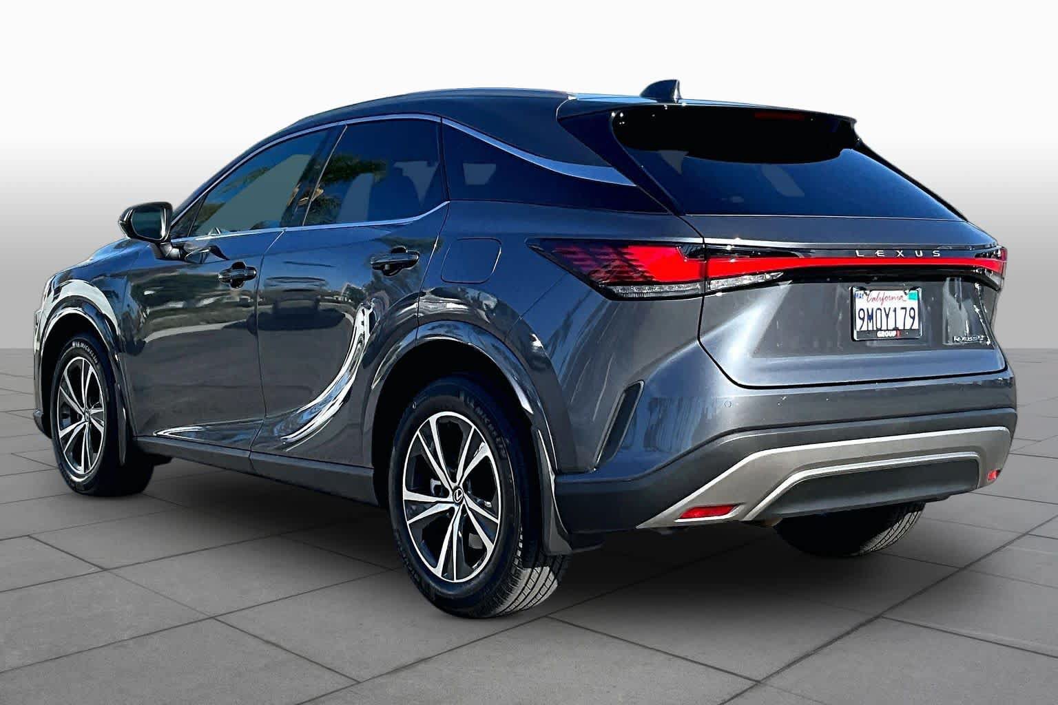 Used 2024 Lexus RX 350 Premium w/ Convenience Package FWD image 11