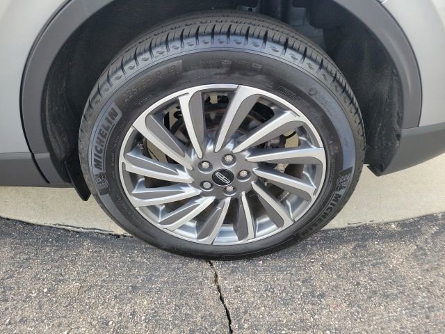 Certified 2024 Lincoln Corsair Reserve w/ Equipment Group 201A image 17