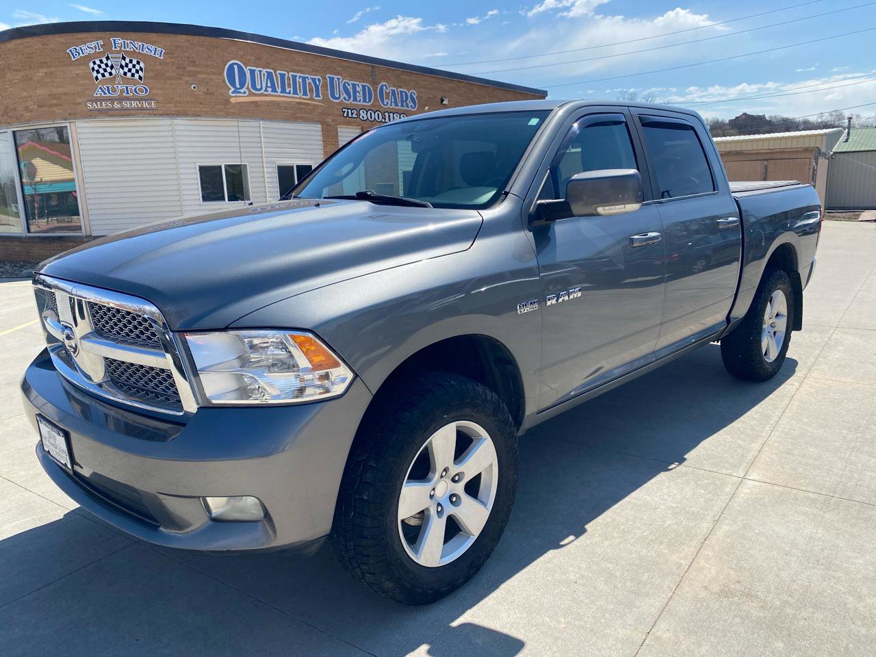 Used 2009 Dodge Ram 1500 Truck Sport AWD/4WD image 2