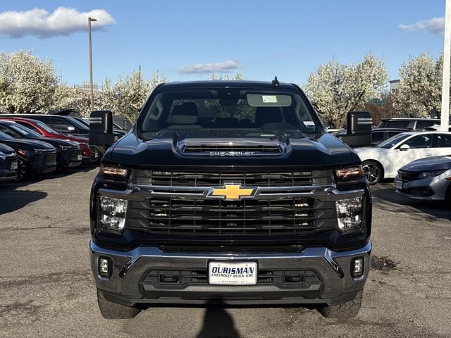 Used 2024 Chevrolet Silverado 2500 LT w/ Convenience Package image 6