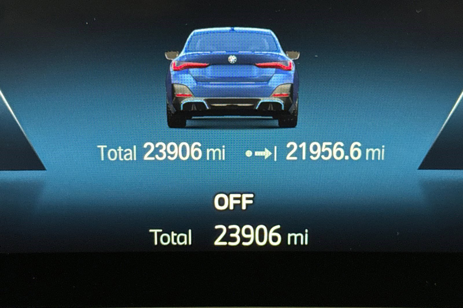 Used 2023 BMW i4 eDrive40 w/ M Sport Package RWD image 20